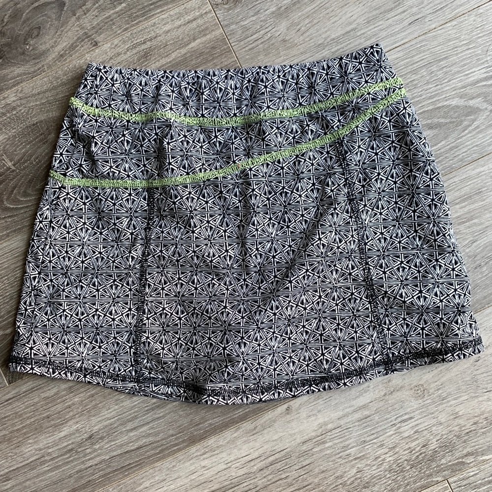 LL Bean Girl's Tech Skort 6X-7
